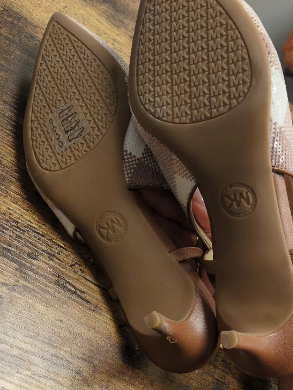 Michael Kors pointed toe